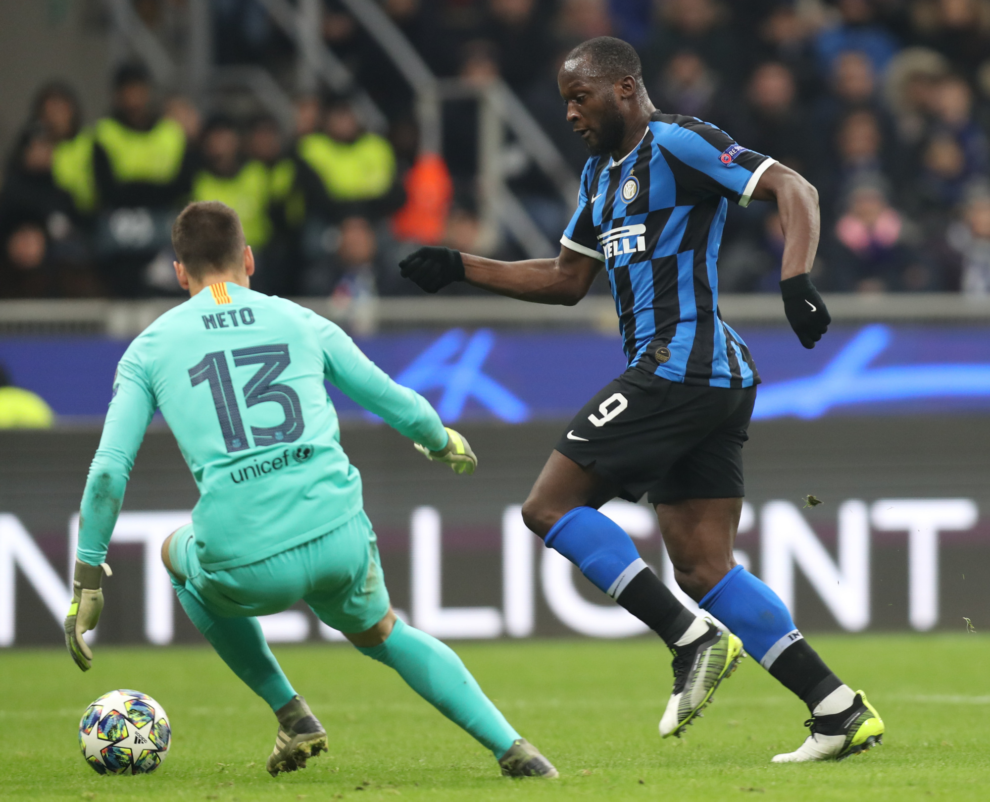 金年会娱乐网站-赛前阿贾克斯遗憾出局国际比赛日纽约尼克斯豪取连胜之后，风云突变波特兰开拓者关键时刻造点机会(迈阿密国际失去本赛季的季后赛资格)